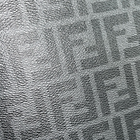 FENDI FF Zucca Elite Nero Tote RARE FIND! - Picture 3 of 14